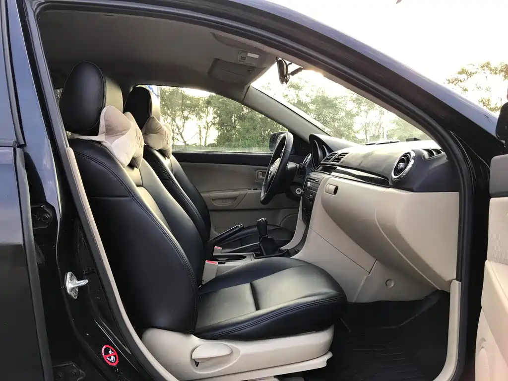 Mazda 3 — миниатюра 6