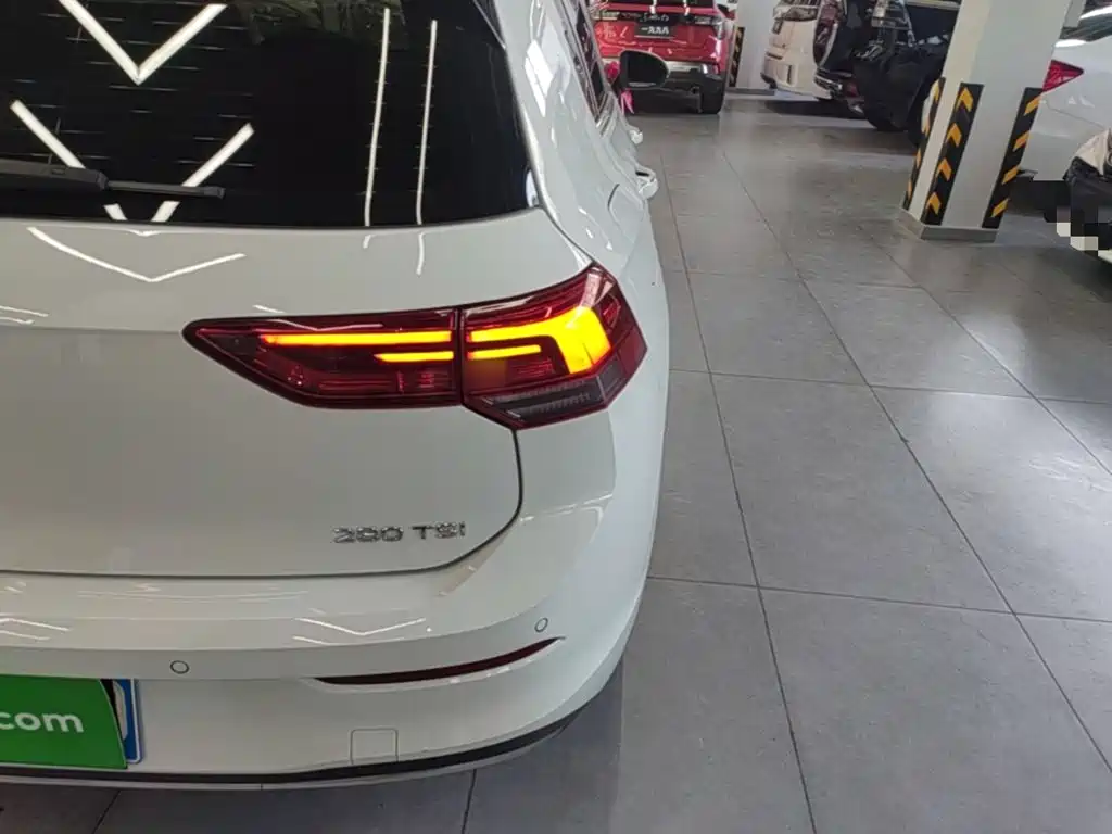 Volkswagen Golf — миниатюра 8
