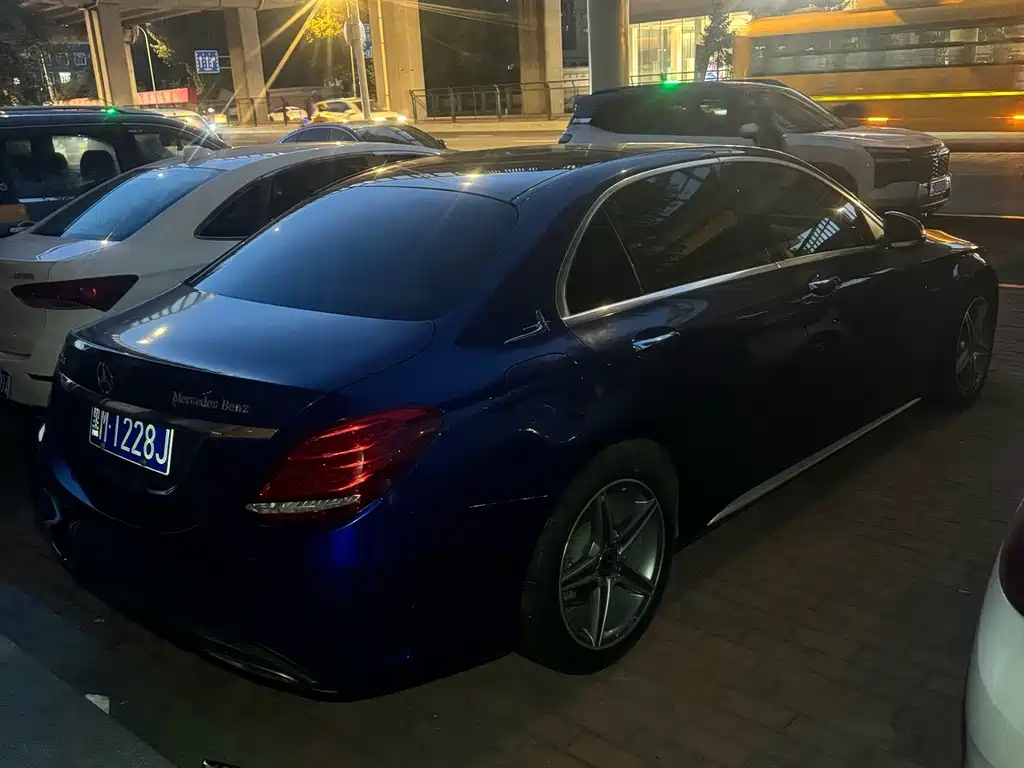 Mercedes-Benz C-Class — миниатюра 9