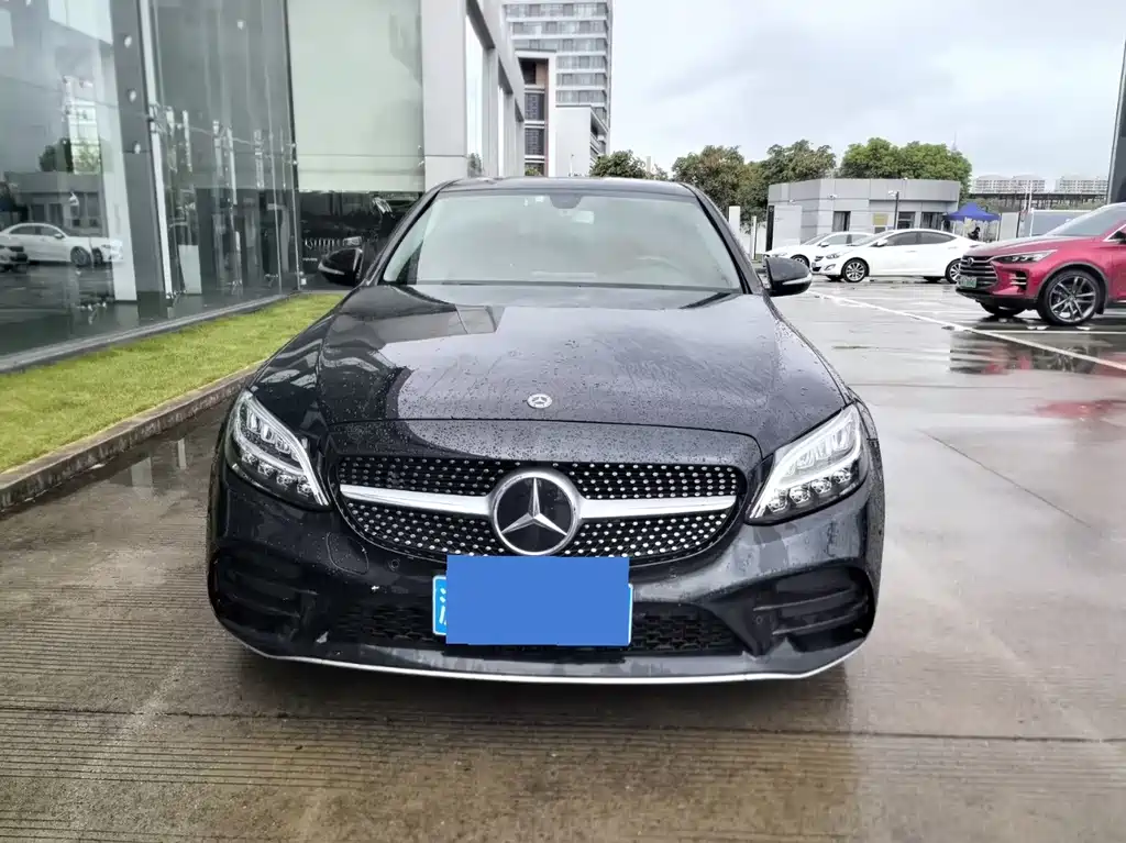 Mercedes-Benz C-Class — миниатюра 2