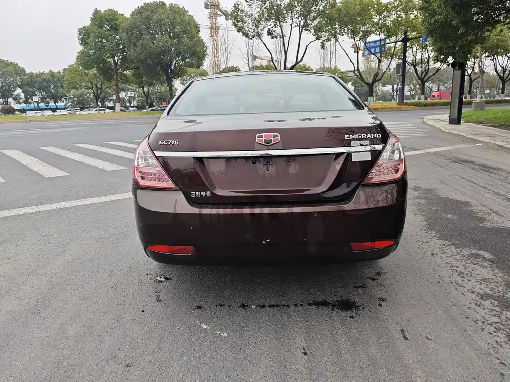 Geely Emgrand Classic — миниатюра 8