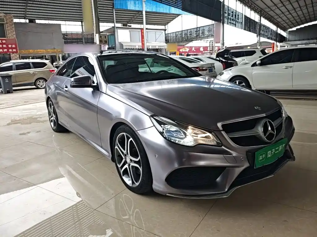 Mercedes-Benz E-Class (Import) — миниатюра 4