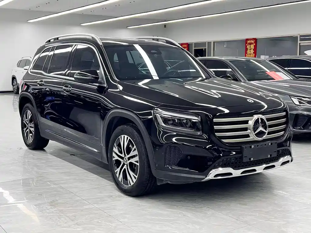 Mercedes-Benz GLB — миниатюра 3