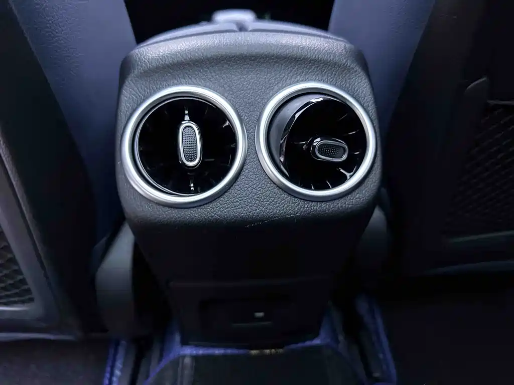 Mercedes-Benz A-Class — миниатюра 18