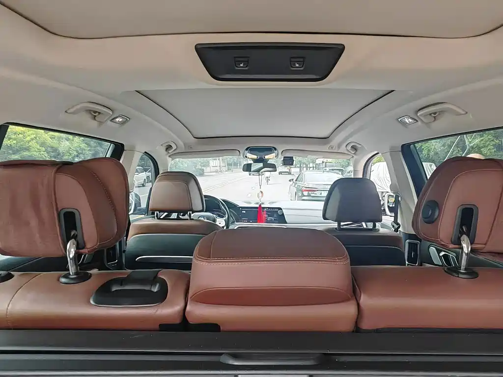 BMW X7 — миниатюра 19