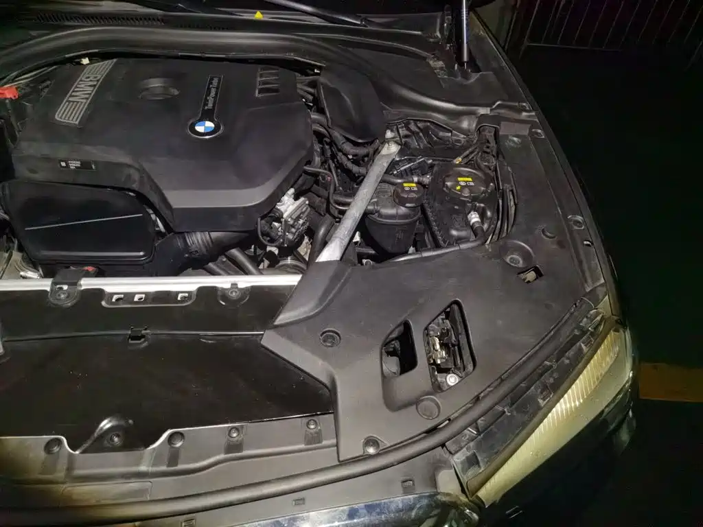 BMW 5 Series — миниатюра 22