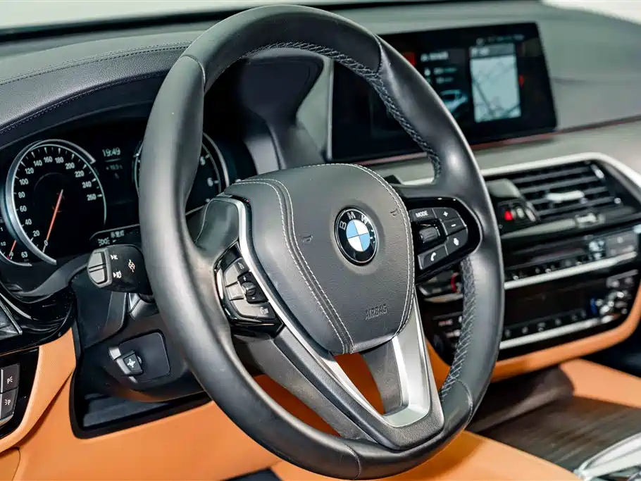 BMW 6 GT 2018 630i Luxury