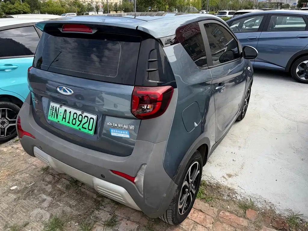 奇瑞QQ Little Ant — миниатюра 10