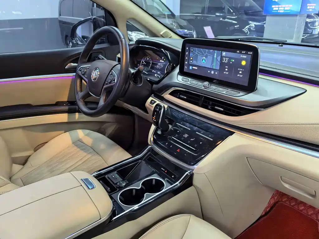 Buick GL8 — миниатюра 7