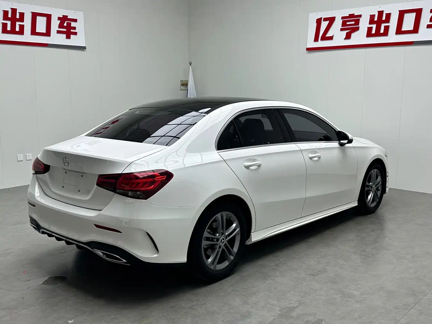 Mercedes-Benz A-Class 2022 Белый из Китая, фото 2