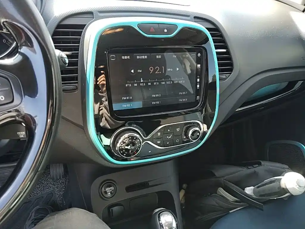 Renault Captur — миниатюра 13