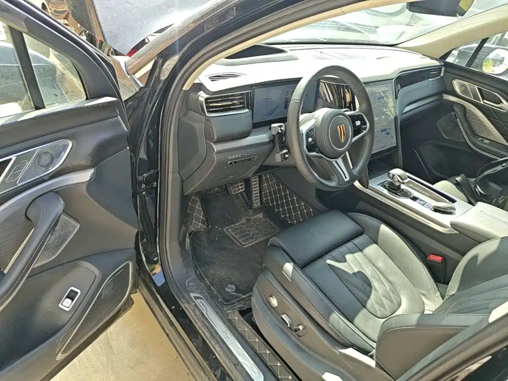 Hongqi Hongqi HS7 PHEV — миниатюра 16