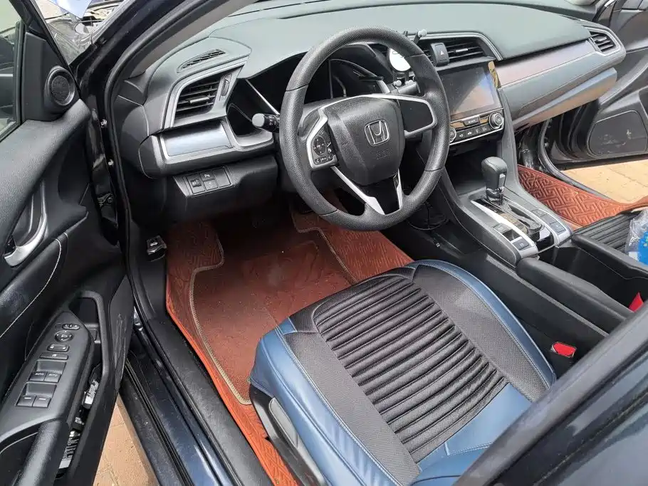 Honda Civic — миниатюра 9