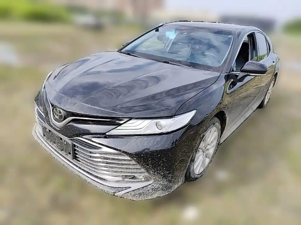 Toyota Camry — миниатюра 3