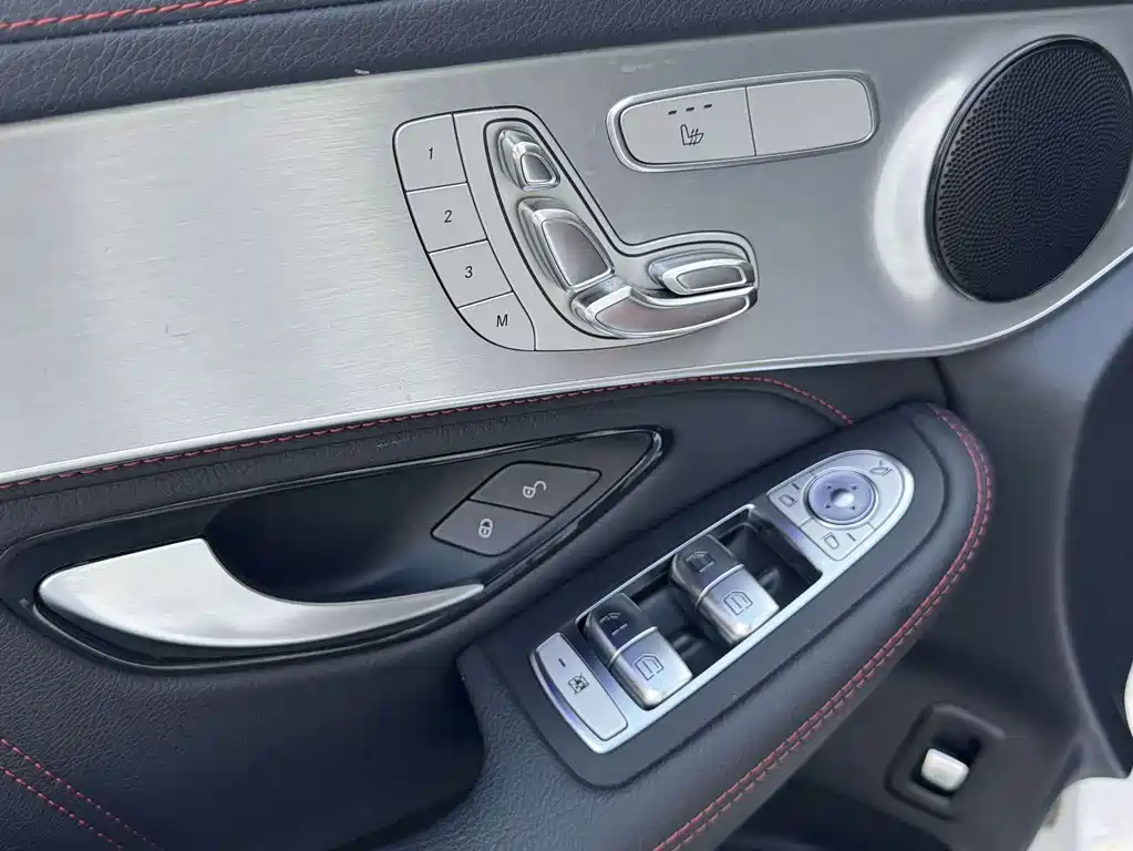 MERCEDES-BENZ GLC AMG