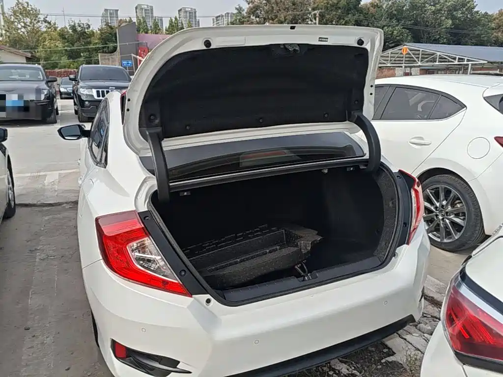 Honda Civic — миниатюра 19