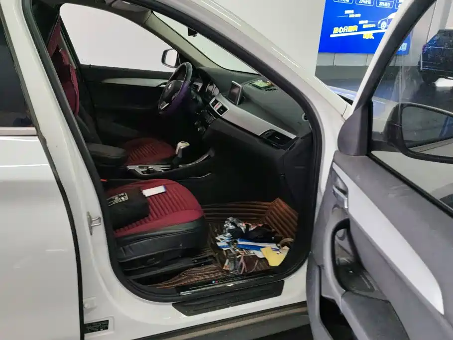 BMW X1 — миниатюра 8