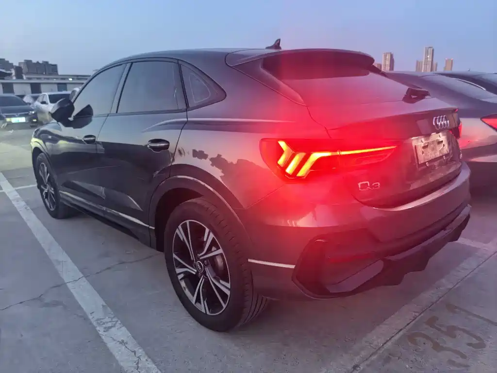 Audi Q3 Sportback — миниатюра 9