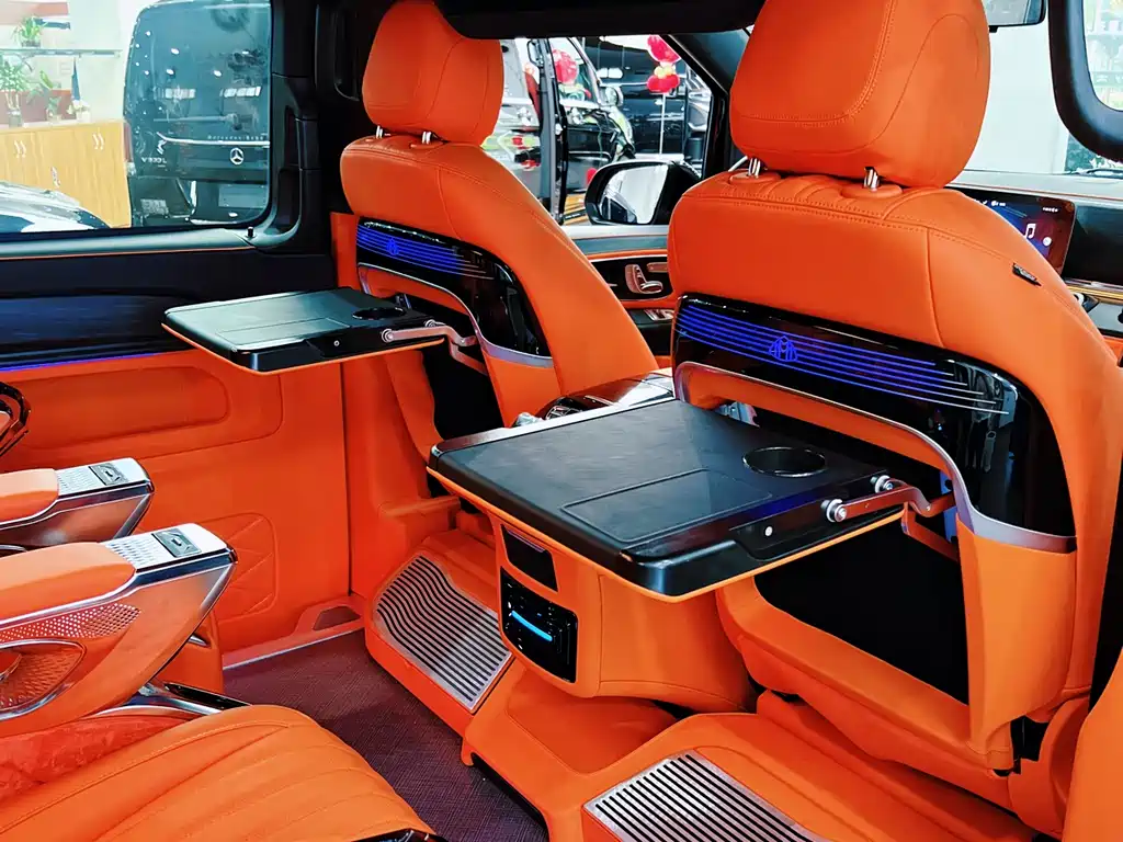 Mercedes-Benz Vito 2024 2.0T 7 мест