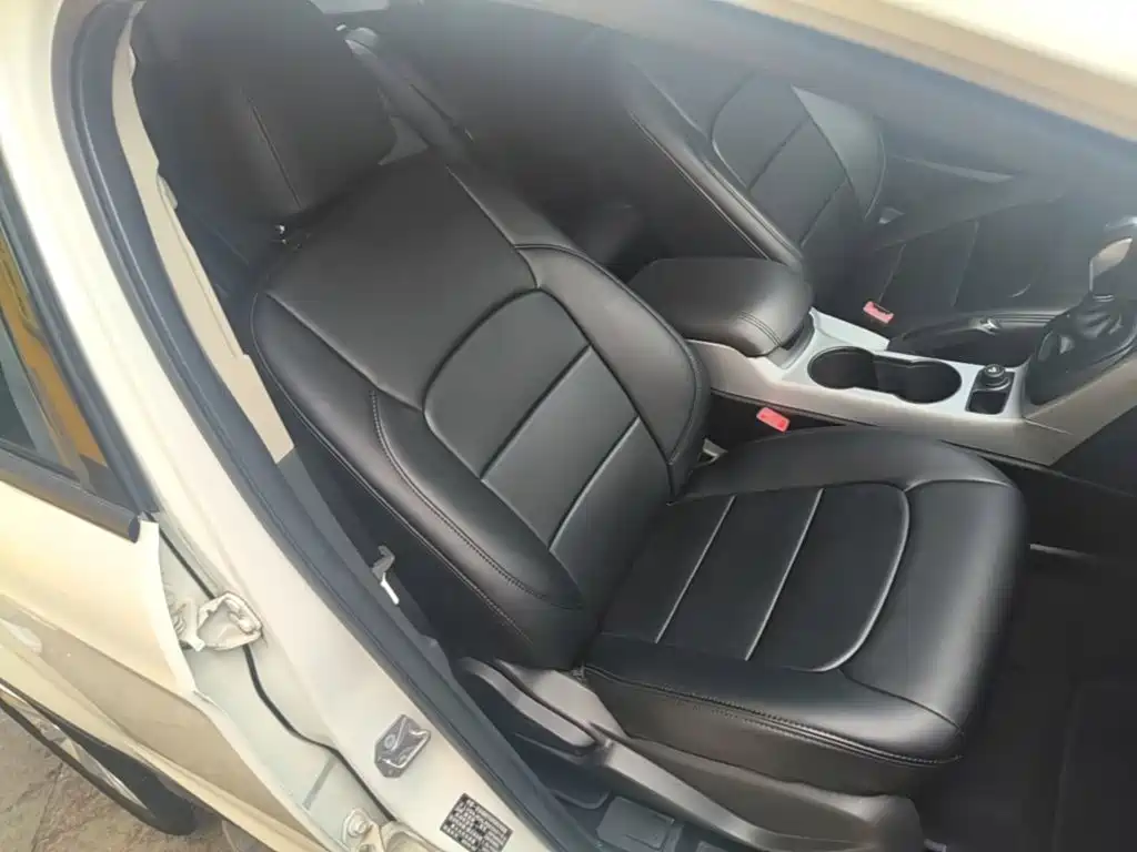 Ford Kuga — миниатюра 25