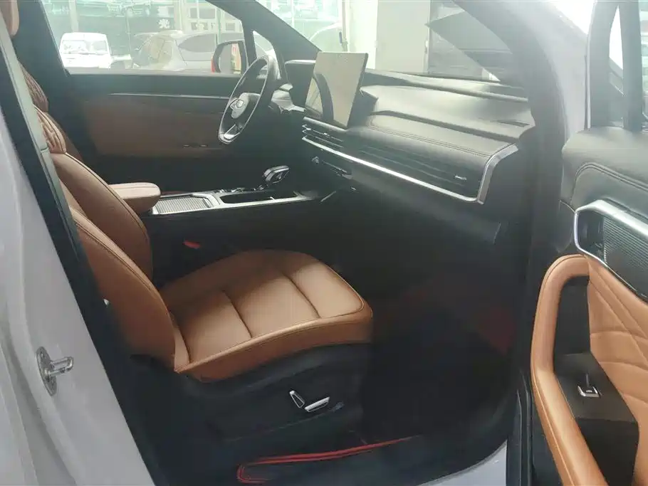 GEELY AUTOMOBILE BOYUE L