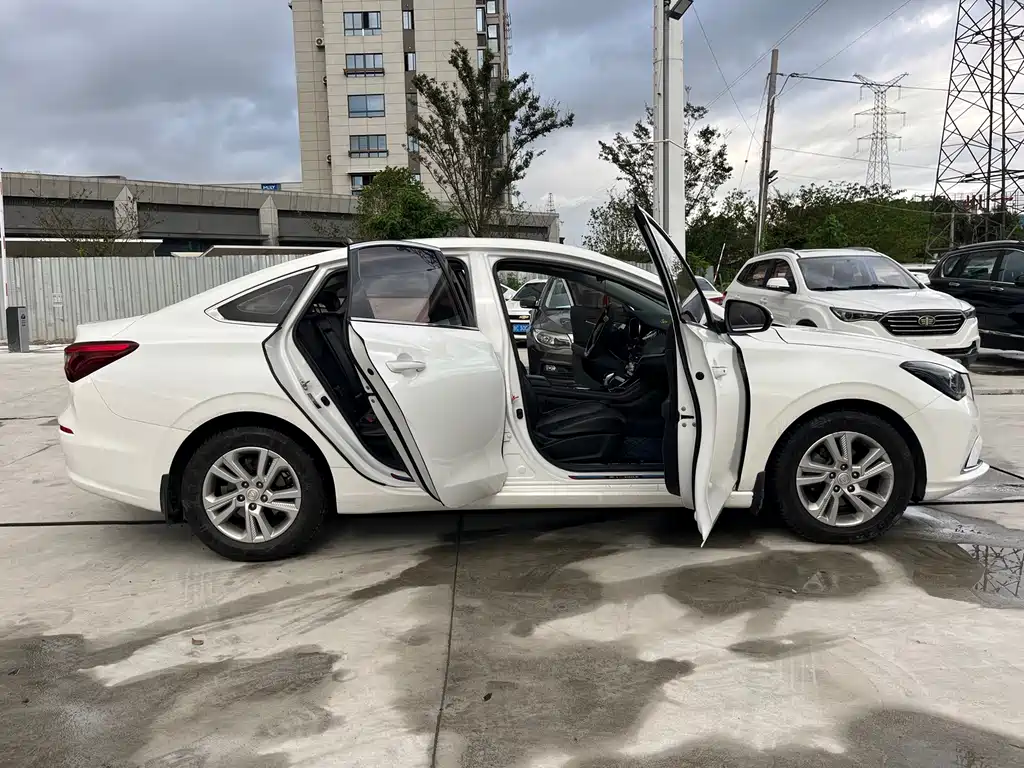 Changan Eado — миниатюра 12