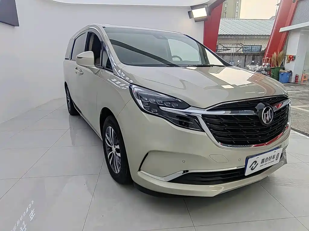 BUICK GL8