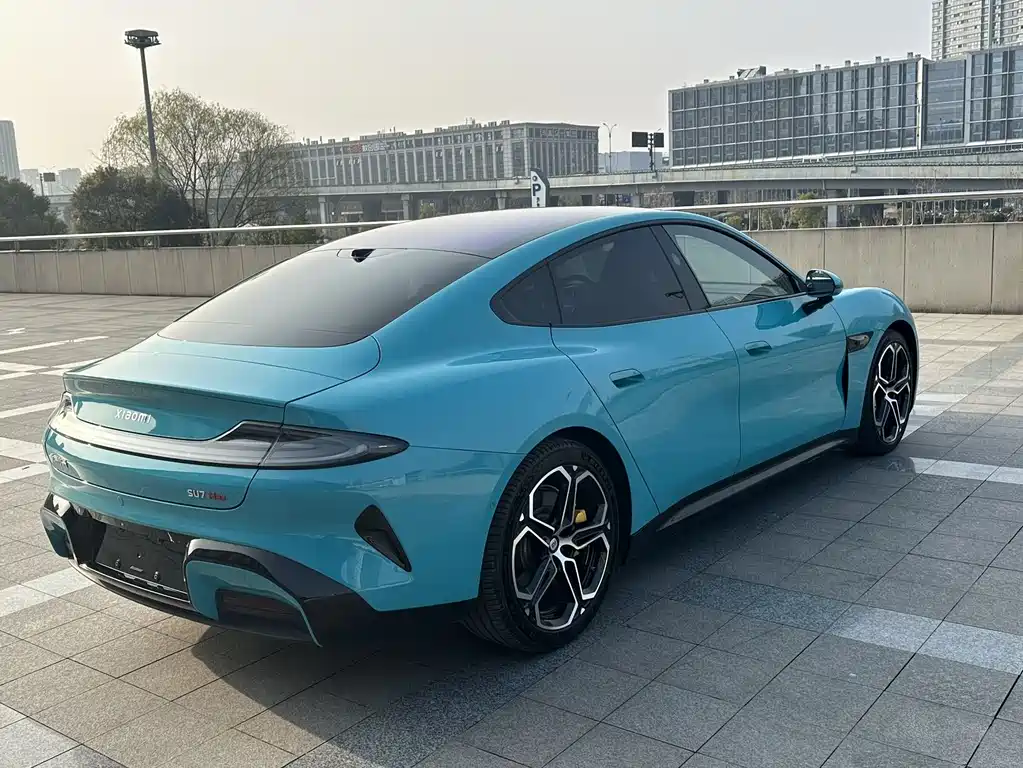 XIAOMI CAR XIAOMI SU7