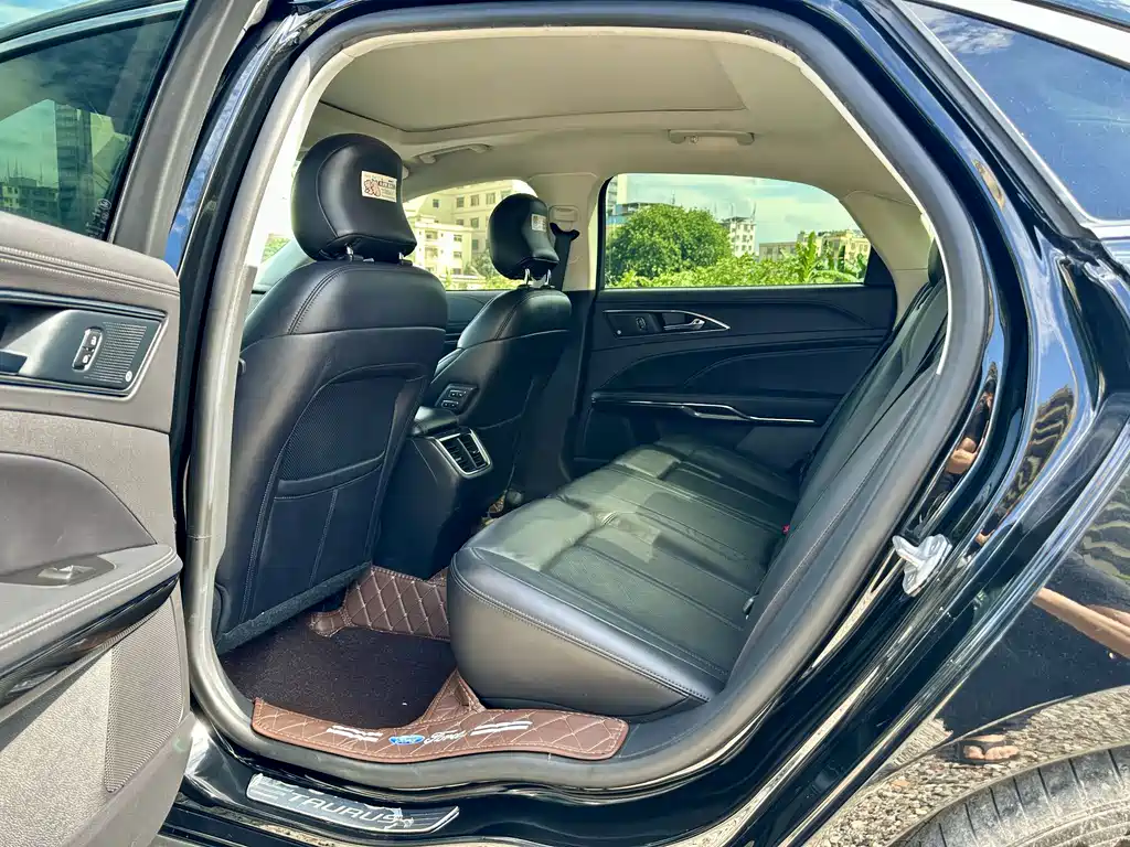 Ford Taurus 2019 EcoBoost 245 Premium