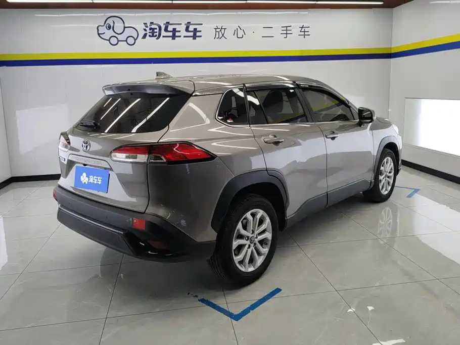 Toyota Frontlander 2023 2.0L CVT Elite