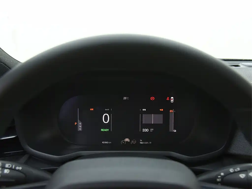 Polestar Polestar 2 — миниатюра 7