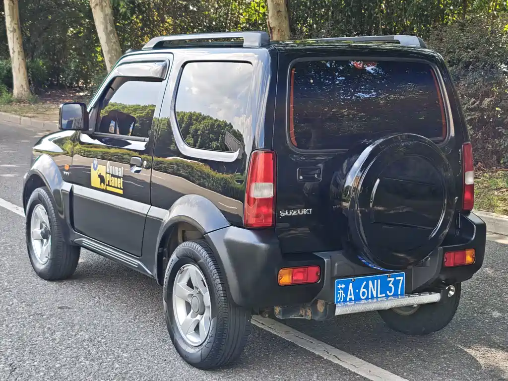 Suzuki Jimny — миниатюра 14