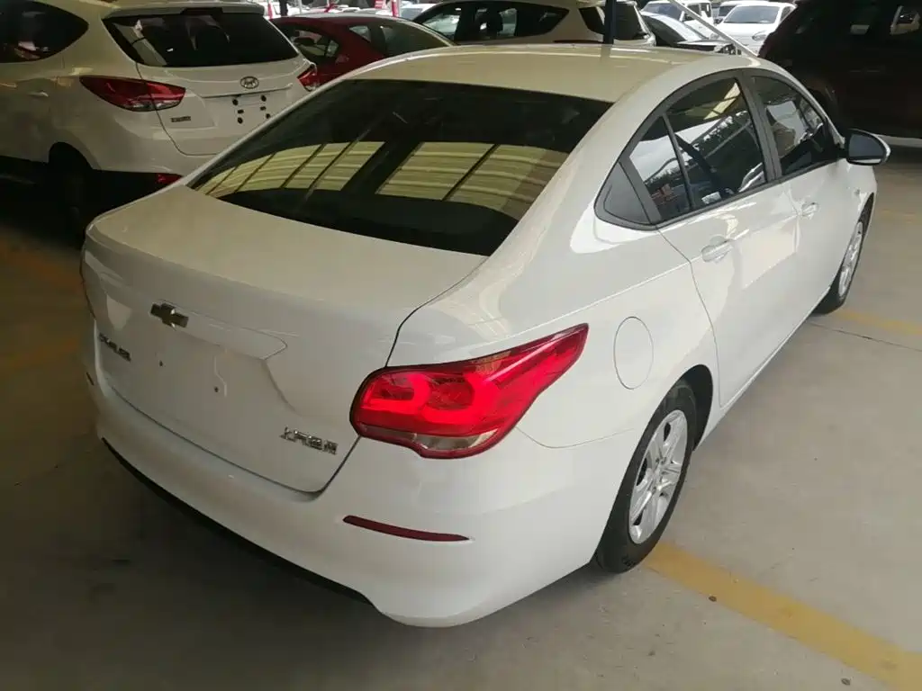 Chevrolet Cavalier — миниатюра 7