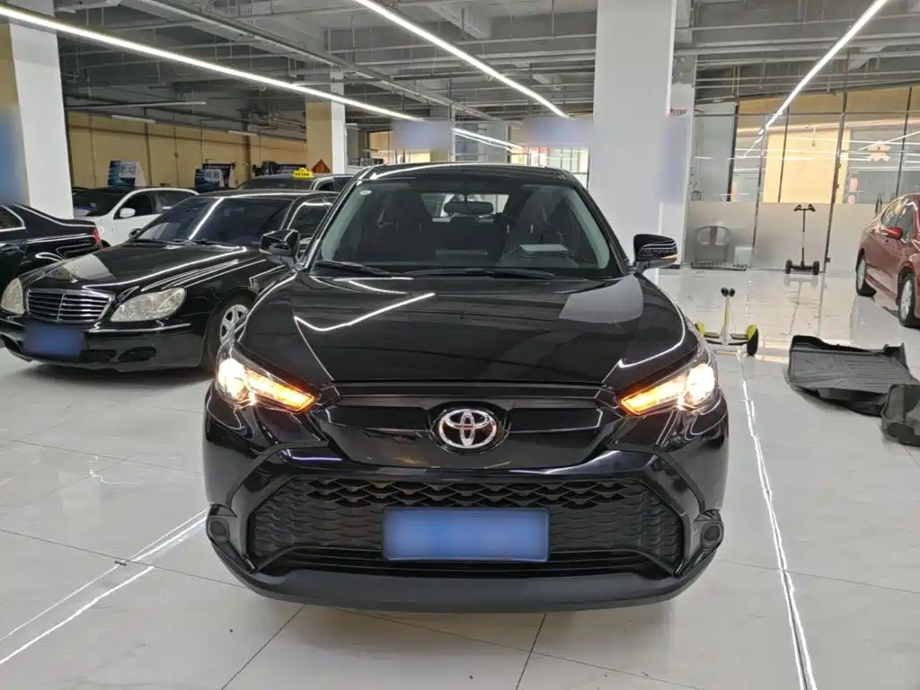 Toyota Frontlander — миниатюра 3