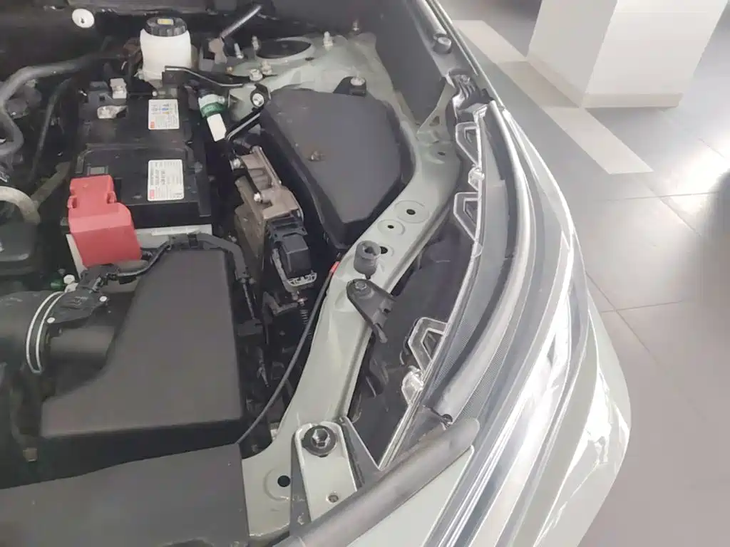 Toyota RAV4 — миниатюра 22
