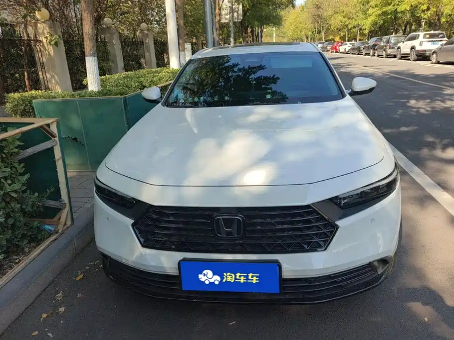 Honda Accord — миниатюра 2