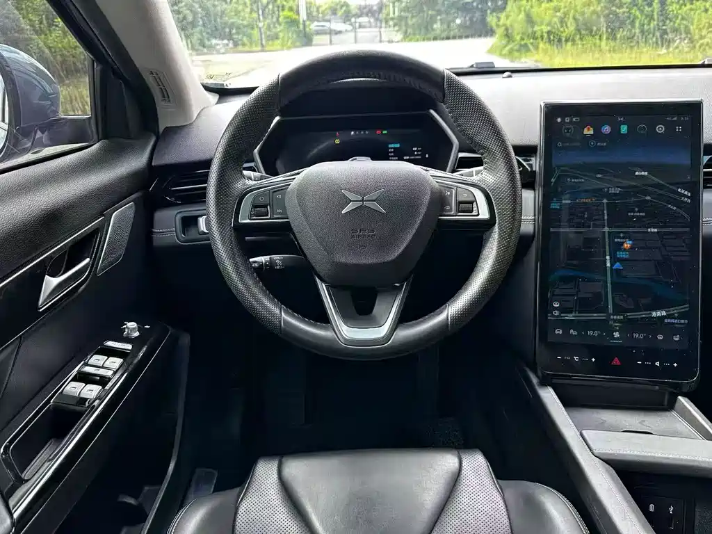 XPeng G3 — миниатюра 6