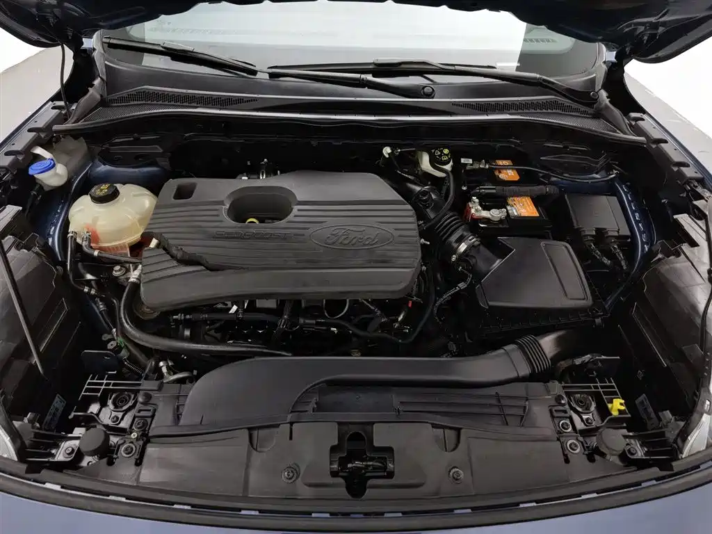Ford Escape 2020 EcoBoost 245 ST-LINE