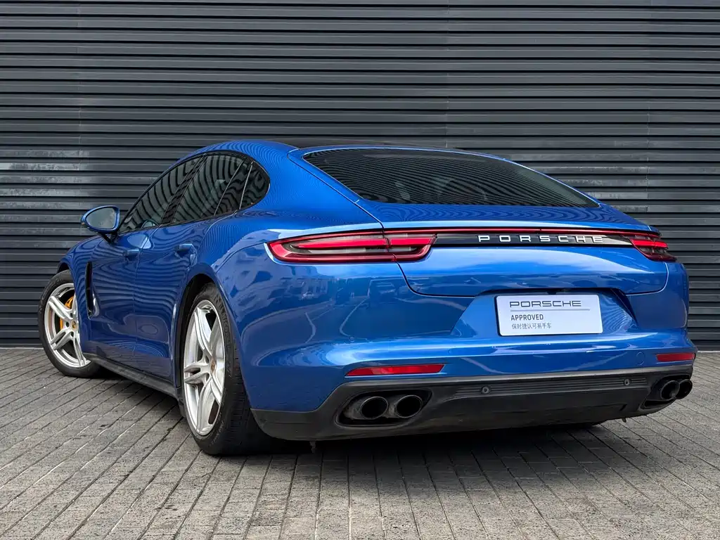 Porsche Panamera — миниатюра 5