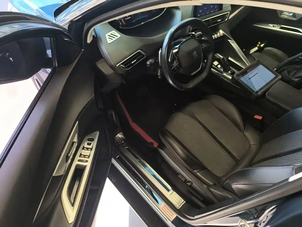 Peugeot 5008 — миниатюра 16