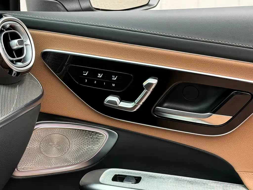 Mercedes-Benz CLE — миниатюра 11