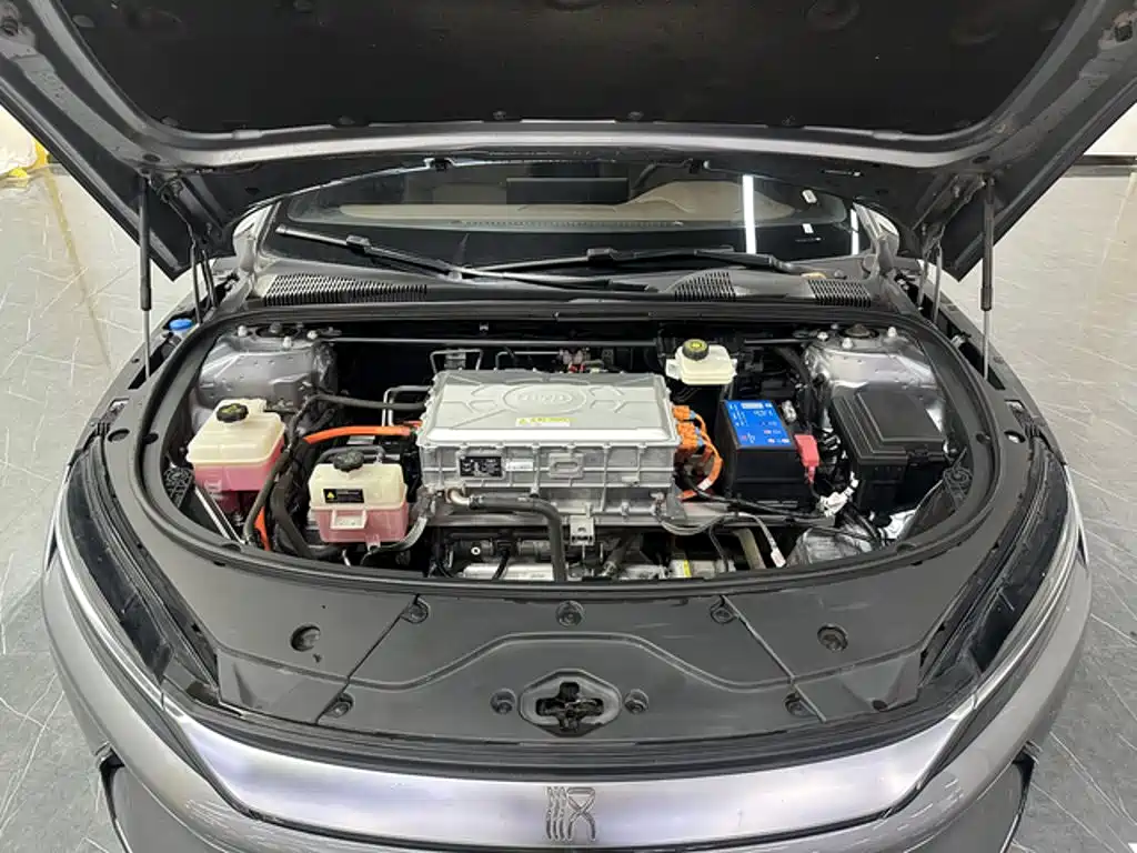 BYD Han — миниатюра 19
