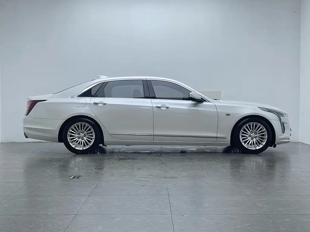 Cadillac CT6 — миниатюра 7