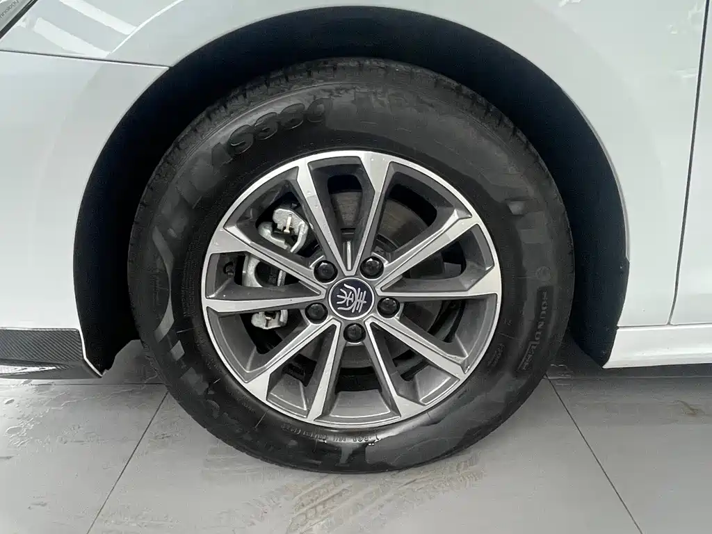 BYD Qin PLUS — миниатюра 3