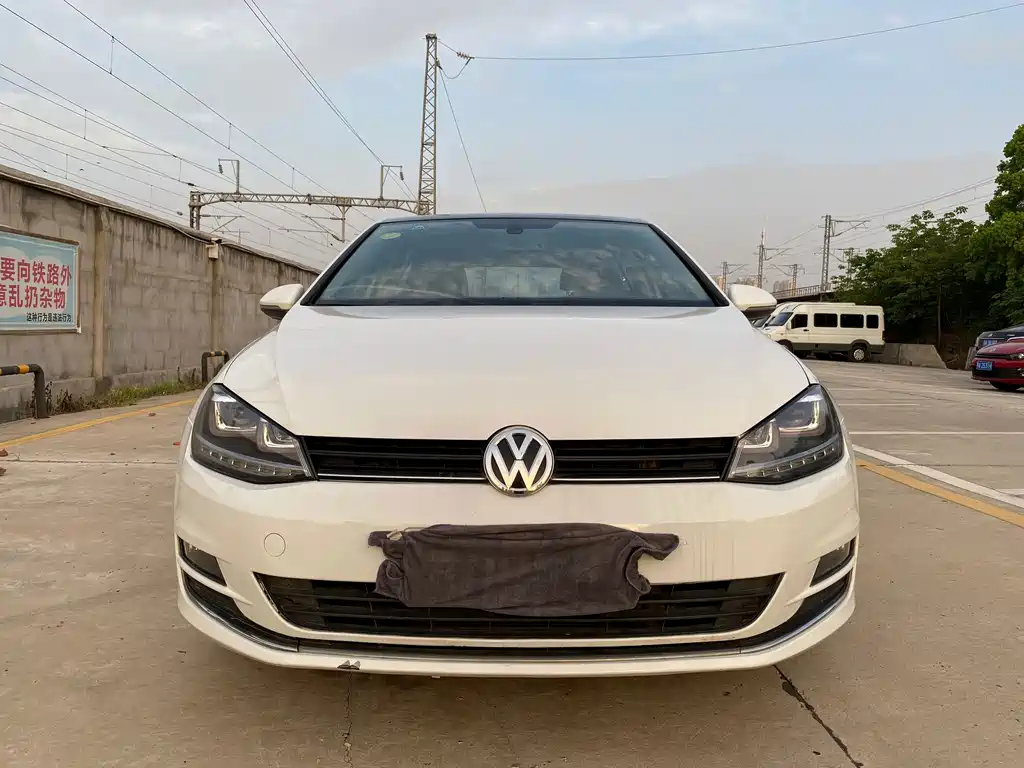 Volkswagen Golf — миниатюра 2