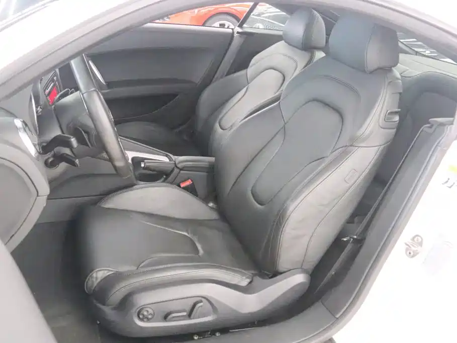 Audi TT — миниатюра 13