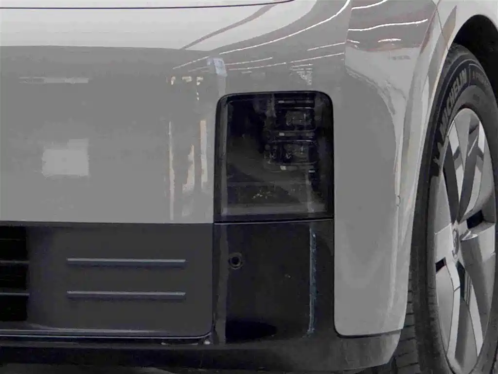 Li Auto Li MEGA — миниатюра 3