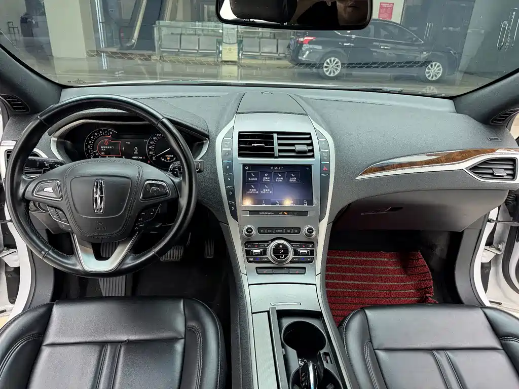 Lincoln MKZ — миниатюра 11