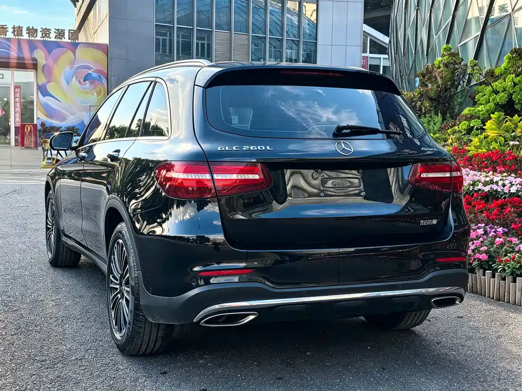 Mercedes-Benz GLC — миниатюра 12