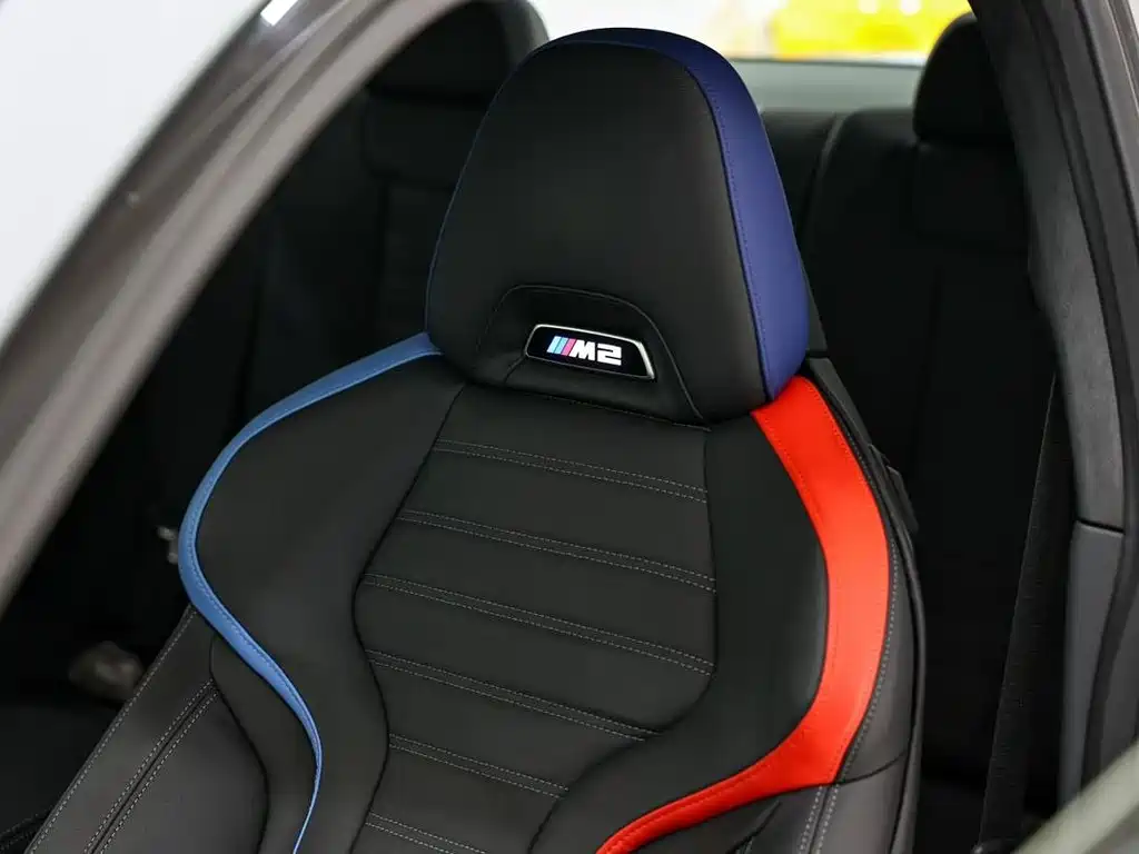 BMW M2 — миниатюра 9
